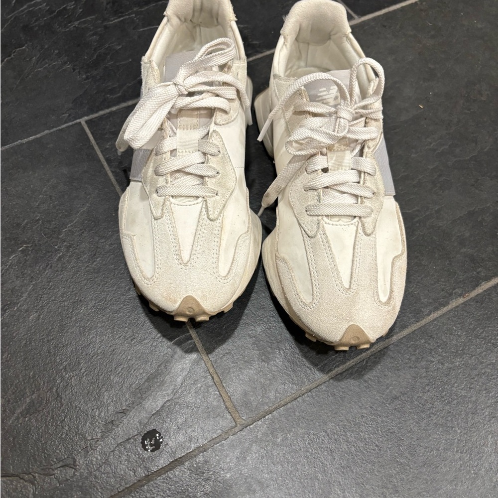 New Balance Women's Sneakers - White